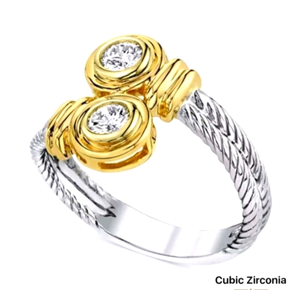 🌟NWOT Two Toned Gold & Silver Cable Designer Inspired Ring Size 7🌟